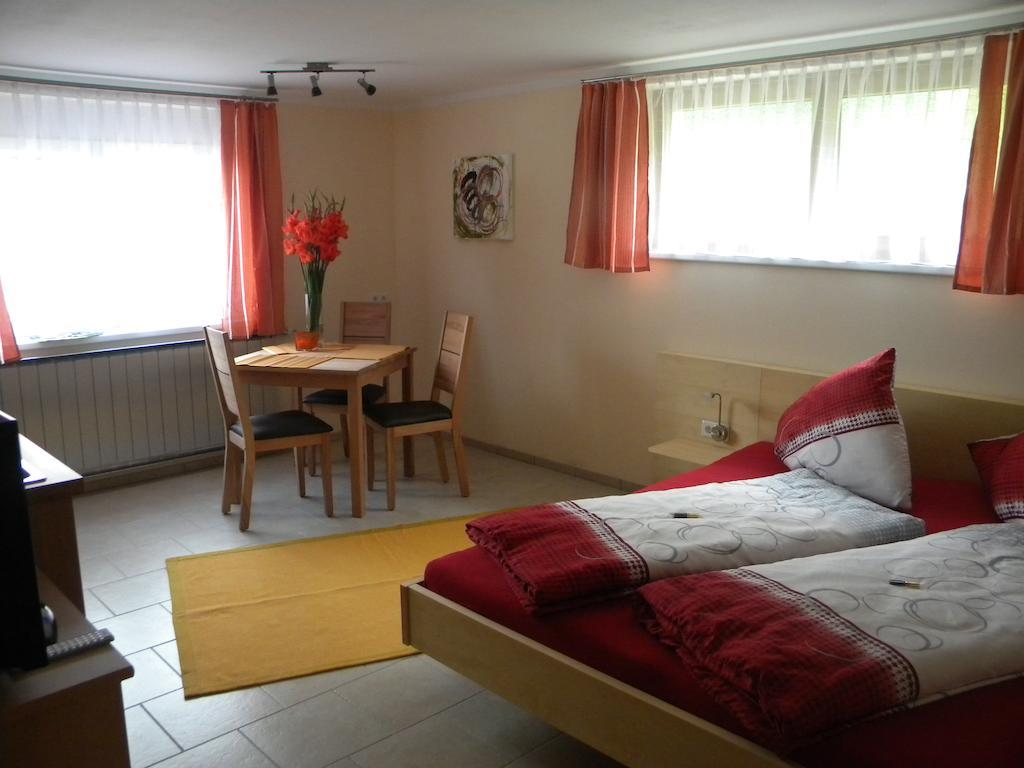 Haus Kinsperger Lejlighed Klosterle am Arlberg Eksteriør billede