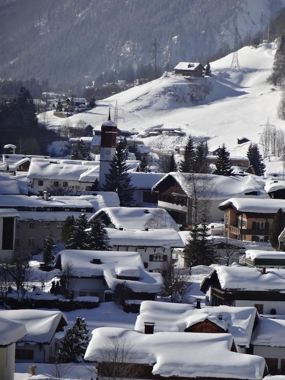 Haus Kinsperger Lejlighed Klosterle am Arlberg Eksteriør billede