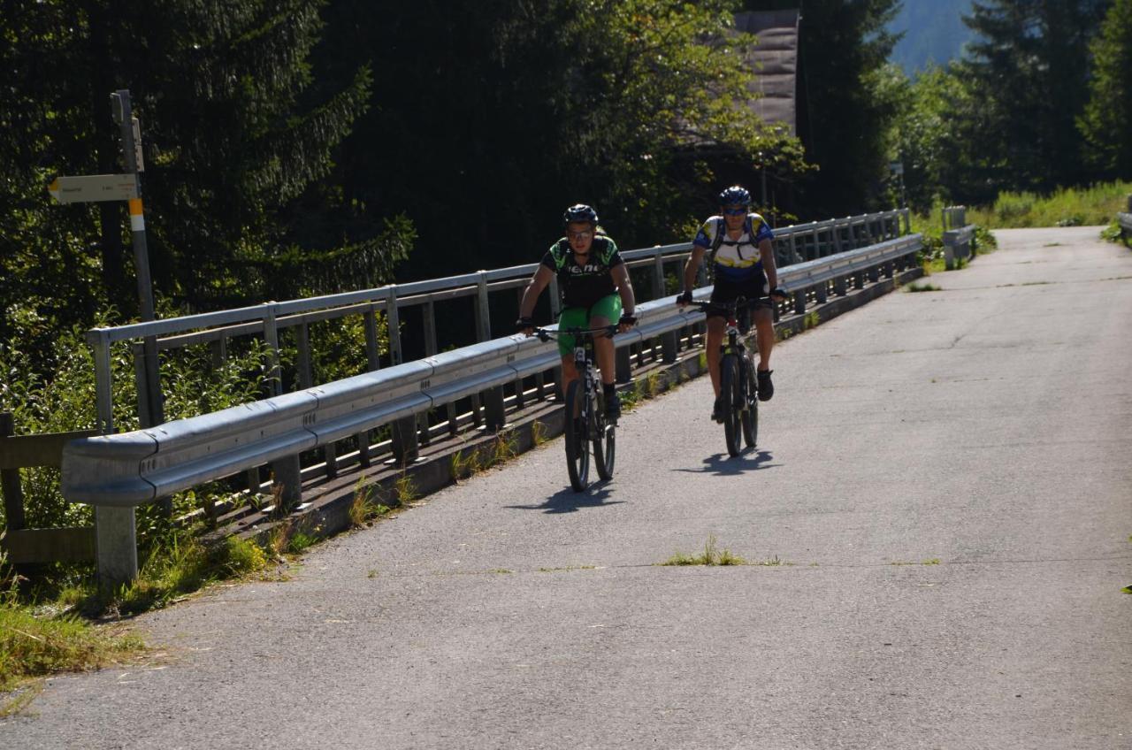 Haus Kinsperger Lejlighed Klosterle am Arlberg Eksteriør billede